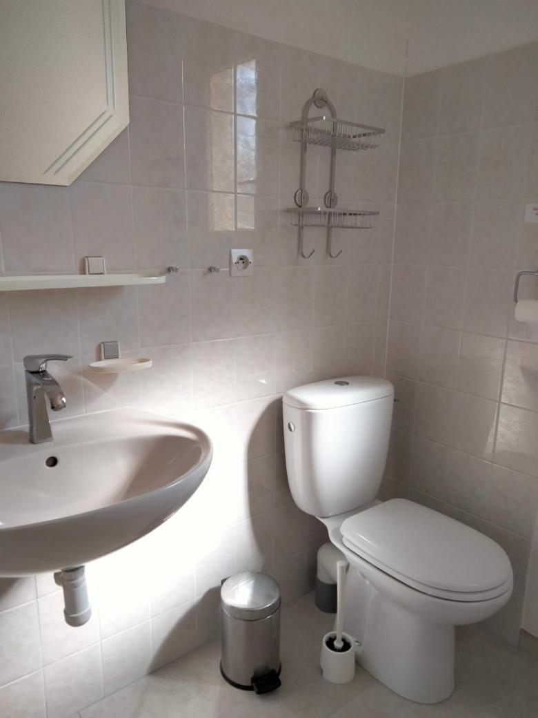 Maison 4 A 6 Pers Quartier Calme Tout Confort Aigues-Mortes Exteriér fotografie
